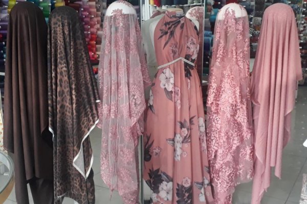 Foto VARIEDADES - ROSÊ AO MARROM 