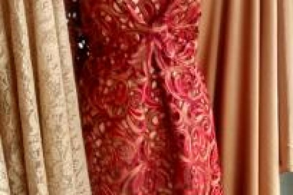 Foto NOVA VITRINE MOULAGES DA LOJA OURO VELHO VERMELHO - 3 - Moda Bella Tecidos e Lojas Ravera