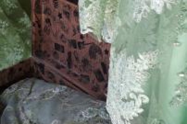 Foto NOVA VITRINE LOJA RAVERA - TONS DE VERDES - General Osório - 9 - Moda Bella Tecidos e Lojas Ravera