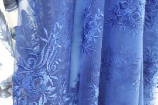Foto VARIEDADES - TONS AZUL BIC - No grupo ModaBella Tecidos - RAVERA, você encontra a maior variedade em tecidos em lojas da região, desde tecidos para o dia-a-dia até a linha especial de festa e também artigos para vestido de noivas. - 5 - Moda Bella Tecidos e Lojas Ravera