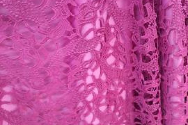 Foto VARIEDADE - No grupo ModaBella Tecidos - RAVERA você sempre encontra uma variedade enorme em tecidos, para seu look dia ou para festas e uma seção especial para noivas. - 3 - Moda Bella Tecidos e Lojas Ravera