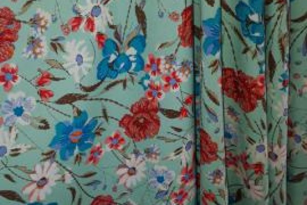Foto VARIEDADES - Unidade Moda Bella Av. Thomaz Alves - No grupo ModaBella Tecidos-RAVERA você encontra uma variedade enorme de tecidos para seu look e para todas as ocasiões. - 4 - Moda Bella Tecidos e Lojas Ravera