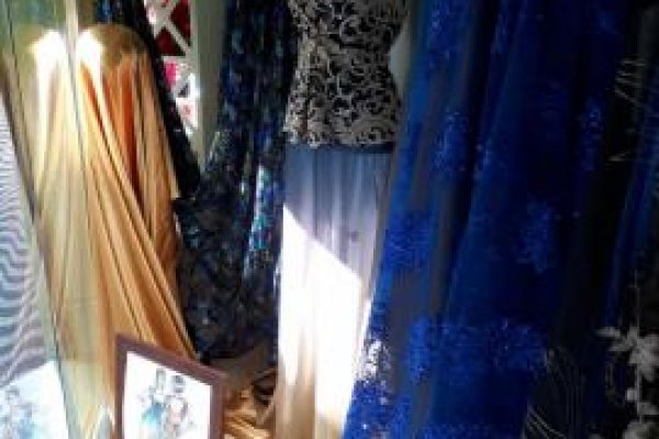 Foto NOVA VITRINE LOJA RAVERA - General Osório - Tecidos sempre atualizados com as últimas tendências da MODA - 14 - Moda Bella Tecidos e Lojas Ravera