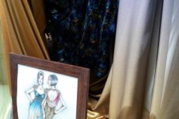 Foto NOVA VITRINE LOJA RAVERA - General Osório - Tecidos sempre atualizados com as últimas tendências da MODA - 2 - Moda Bella Tecidos e Lojas Ravera