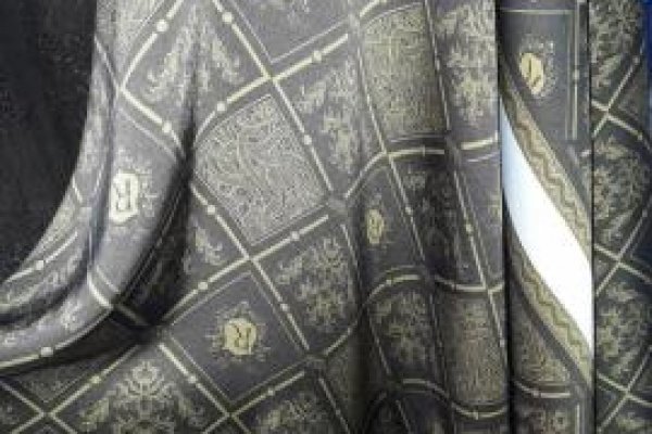 Foto VARIEDADES - DOURADO E VERDE OLIVA - No grupo ModaBella Tecidos-RAVERA você sempre vai encontrar uma variedade enorme de tecidos em várias cores. - 1 - Moda Bella Tecidos e Lojas Ravera