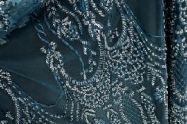 Foto VARIEDADES - AZUL PETRÓLEO AO VIOLETA - No grupo ModaBella Tecidos-RAVERA você sempre vai encontrar uma variedade enorme em tecidos, tudo para arrasar no seu look. - 7 - Moda Bella Tecidos e Lojas Ravera