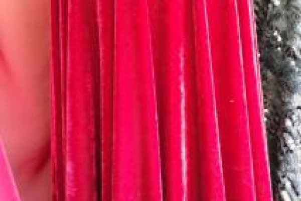 Foto NOVA VITRINE - UNIDADE RAVERA Rua: General Osório - Tecidos sempre atualizados com as últimas tendências da MODA. - 7 - Moda Bella Tecidos e Lojas Ravera