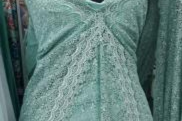 Foto VARIEDADES - TONS VERDES E AZUIS - sempre oferece uma variedade enorme de artigos de tecidos em vários padrões de cores e estampas. - 1 - Moda Bella Tecidos e Lojas Ravera