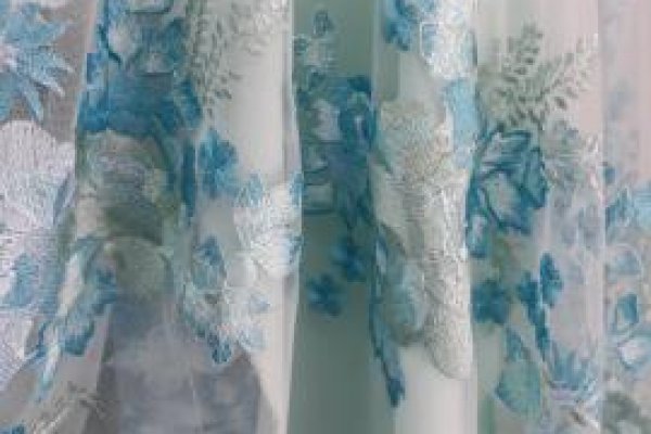Foto VARIEDADES - TONS VERDES E AZUIS - sempre oferece uma variedade enorme de artigos de tecidos em vários padrões de cores e estampas. - 4 - Moda Bella Tecidos e Lojas Ravera