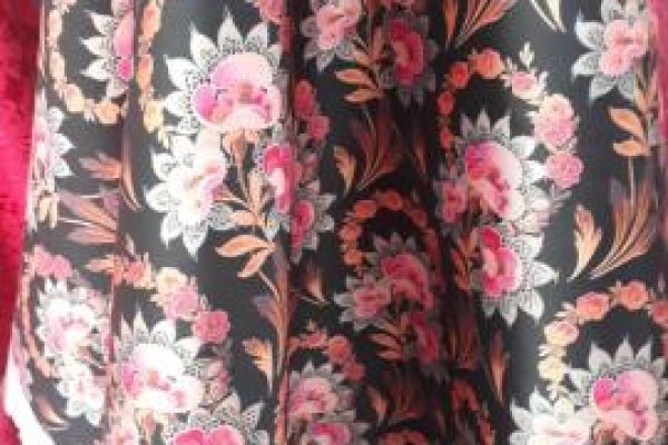 Foto VARIEDADES - ROSA AO AZUL - O grupo ModaBella Tecidos-RAVERA sempre oferece uma variedade enorme de artigos de tecidos em vários padrões de cores e estampas. - 2 - Moda Bella Tecidos e Lojas Ravera