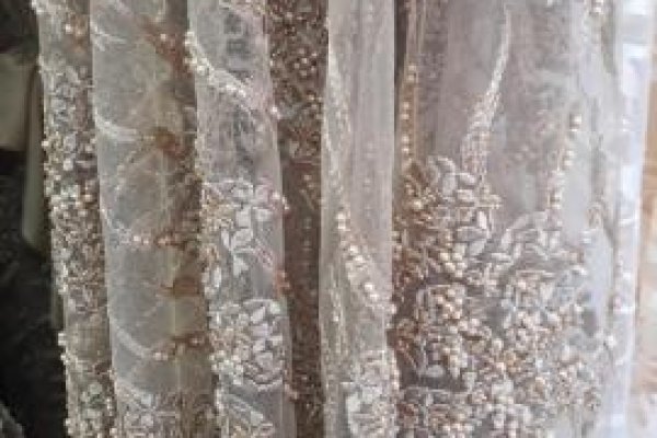 Foto VARIEDADES - DOURADO AO VIOLETA - O grupo ModaBella Tecidos-RAVERA sempre com variedades!! - 2 - Moda Bella Tecidos e Lojas Ravera