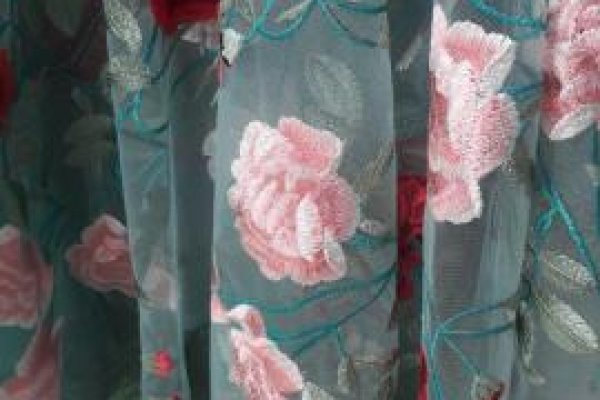Foto VARIEDADES - TIFFANY AO CORAL - O grupo ModaBella Tecidos-RAVERA sempre com variedades - Tecidos em vários padrões de cores e estampas e sempre atualizados com as tendências da MODA. - 3 - Moda Bella Tecidos e Lojas Ravera