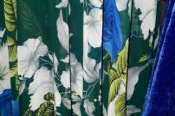 Foto VARIEDADES - TONS AZUIS E VERDES - O grupo ModaBella Tecidos - RAVERA sempre com uma grande variedade de tecidos em vários padrões de cores e estampas e sempre atualizados com as últimas tendências da MODA. - 6 - Moda Bella Tecidos e Lojas Ravera
