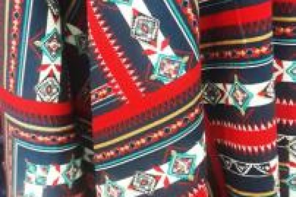 Foto VARIEDADE - TONS VERMELHOS E AZUIS - 3 - Moda Bella Tecidos e Lojas Ravera