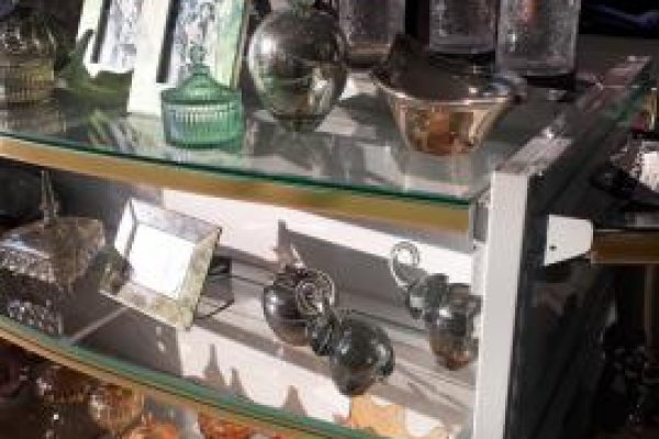 Foto PEÇAS DECORATIVAS - Para decorar seu lar!! Aqui vc encontra uma linha enorme de peças decorativas para todos os gostos e estilos. - 2 - Moda Bella Tecidos e Lojas Ravera