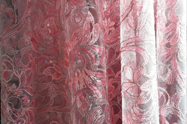 Foto VARIEDADES - O grupo ModaBella Tecidos TECIDOS e RAVERA você encontra uma variedade enorme de tecidos sempre atualizado com as tendências da MODA 