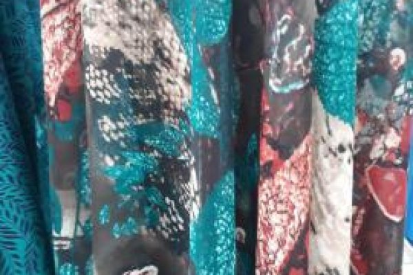 Foto VARIEDADES - No grupo ModaBella Tecidos - RAVERA você encontra uma enorme variedade de tecidos para qualquer tipo de look. - 6 - Moda Bella Tecidos e Lojas Ravera