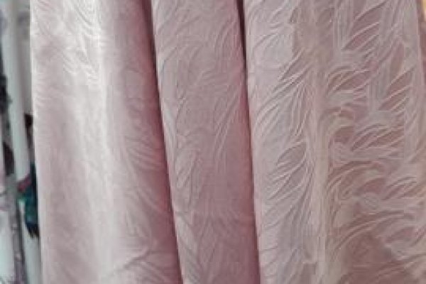Foto VARIEDADE - No grupo ModaBella Tecidos - RAVERA, você encontra uma variedade enorme de tecidos para todos os gostos e estilos. - 2 - Moda Bella Tecidos e Lojas Ravera