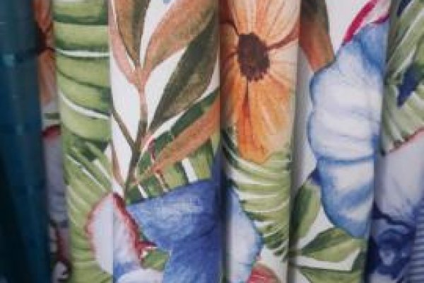 Foto VARIEDADES - TONS AZUIS - O grupo ModaBella Tecidos-RAVERA sempre oferece uma variedade enorme de artigos de tecidos em vários padrões de cores e estampas. - 2 - Moda Bella Tecidos e Lojas Ravera