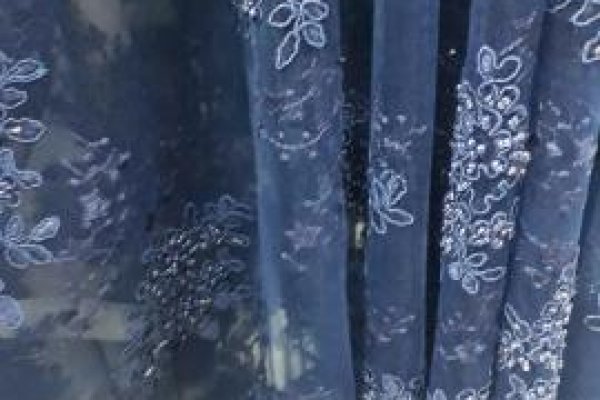 Foto VARIEDADES - DO AZUL AO PRATA - O grupo ModaBella Tecidos - RAVERA sempre com uma grande variedade de tecidos em vários padrões de cores e estampas e sempre atualizados com as últimas tendências da MODA. - 1 - Moda Bella Tecidos e Lojas Ravera