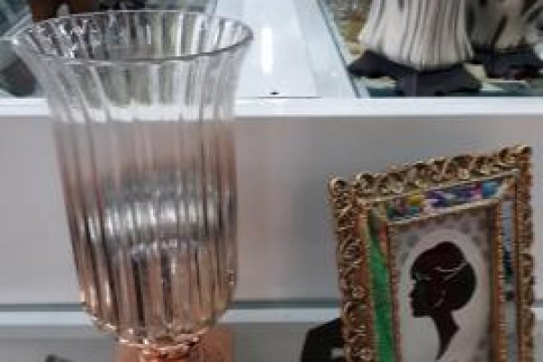 Foto NOVIDADES - PEÇAS DECORATIVAS EM TONS DE DOURADO - 9 - Moda Bella Tecidos e Lojas Ravera