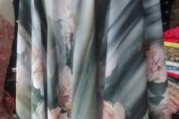 Foto NOVA VITRINE INVERNO NA LOJA ModaBella Tecidos DO TAQUARAL - Vitrine em tons de rosa antigo - 2 - Moda Bella Tecidos e Lojas Ravera