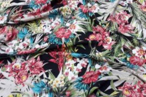 Foto NOVIDADES - VISCOLYCRAS ESTAMPADAS - Chegou no grupo ModaBella Tecidos-RAVERA a nova coleção de viscolycras estampadas para arrasar neste verão. - 6 - Moda Bella Tecidos e Lojas Ravera