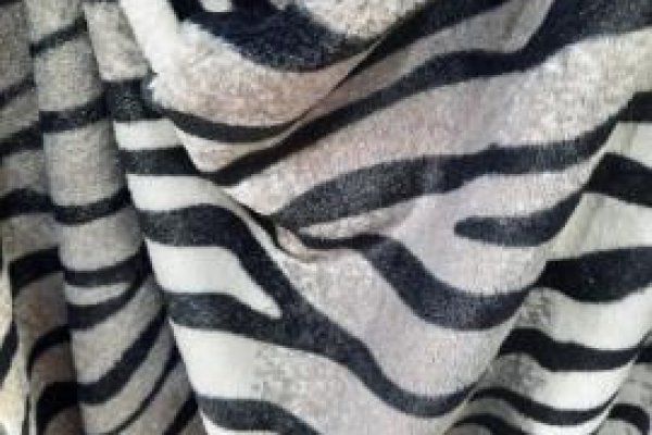 Foto VARIEDADE TECIDOS FINOS - PELES SINTÉTICAS!!! - 4 - Moda Bella Tecidos e Lojas Ravera