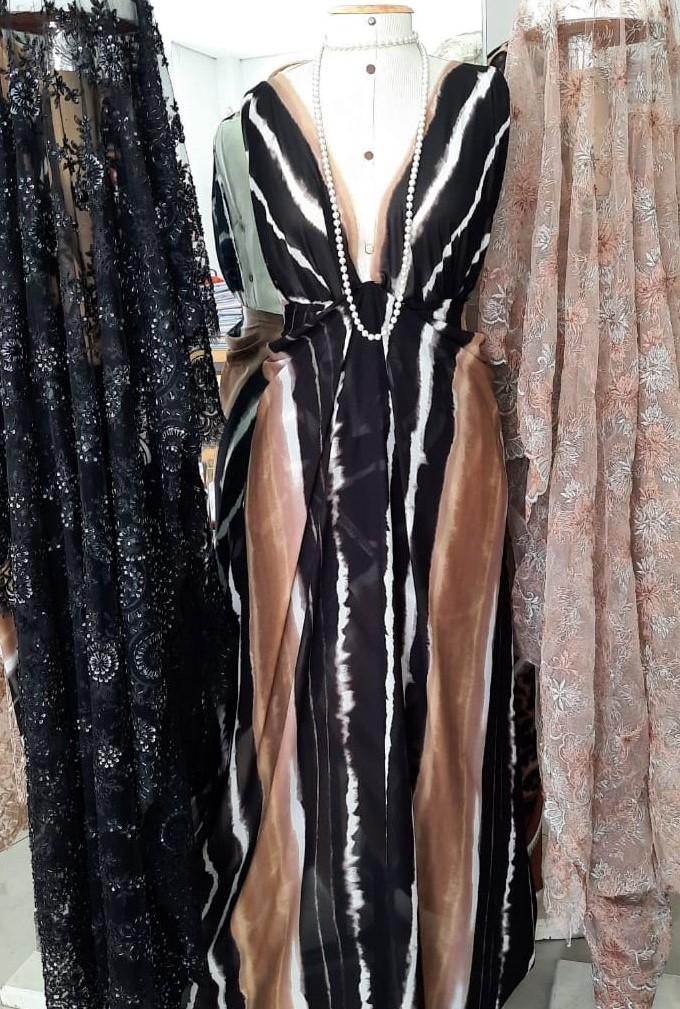 VARIEDADE  PRETO AO NUDE - ModaBella Tecidos-RAVERA sempre com uma grande variedade de tecidos em vários padrões de cores e estampas e sempre atualizados com as últimas tendências da MODA. - Moda Bella Tecidos e Lojas Ravera